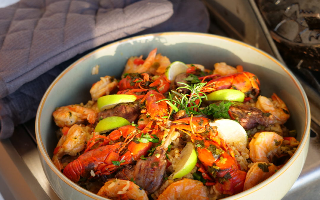Schnelle Paella mit Entenkeulen und Signalkrebsen